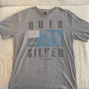 Quicksilver MENS Large Gray V-Neck